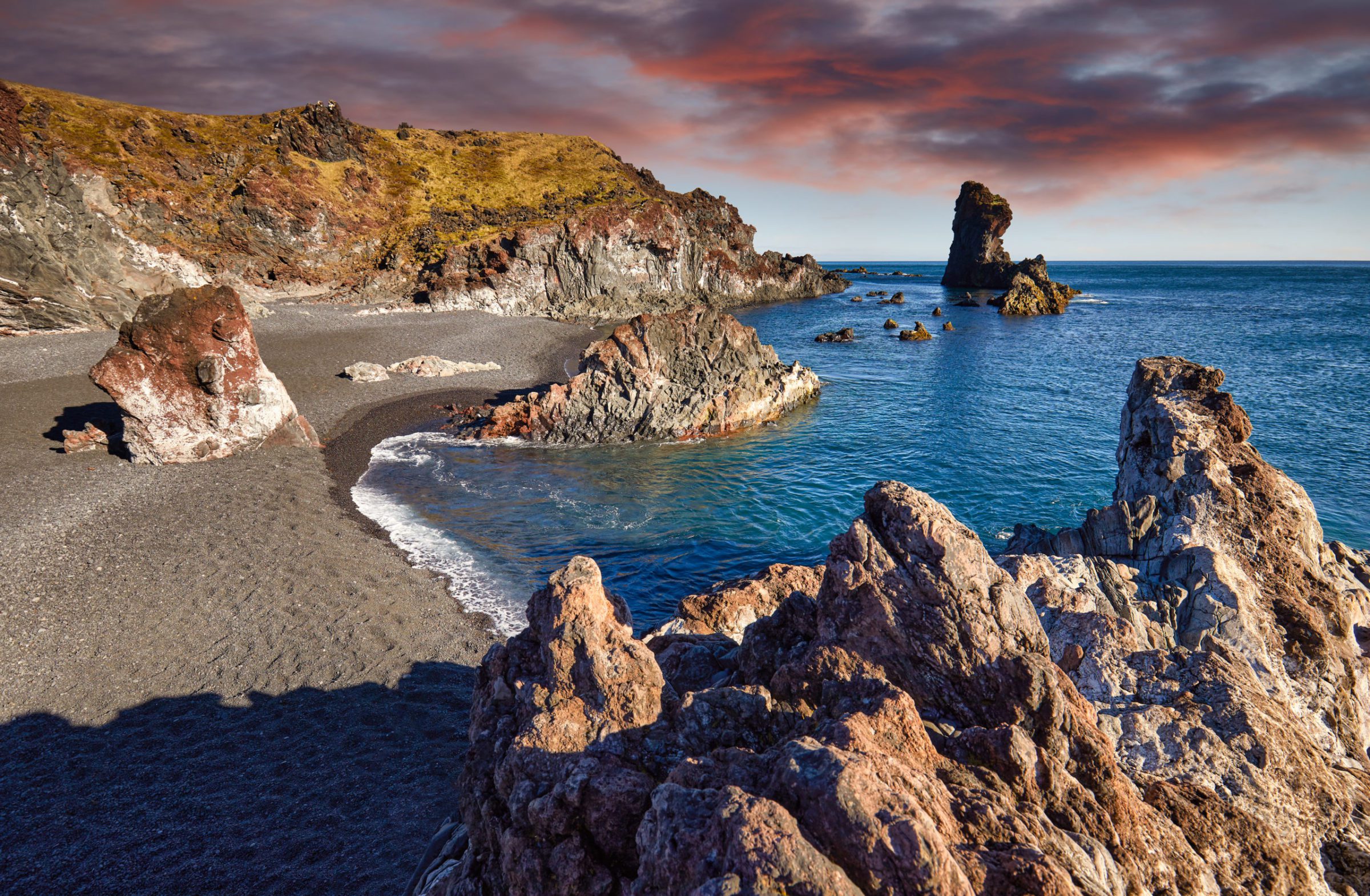 Djupalonssandur Beach Snaefellsnes Peninsula Iceland Travel djupalonssandur-beach-snaefellsnes-peninsula-iceland-travel